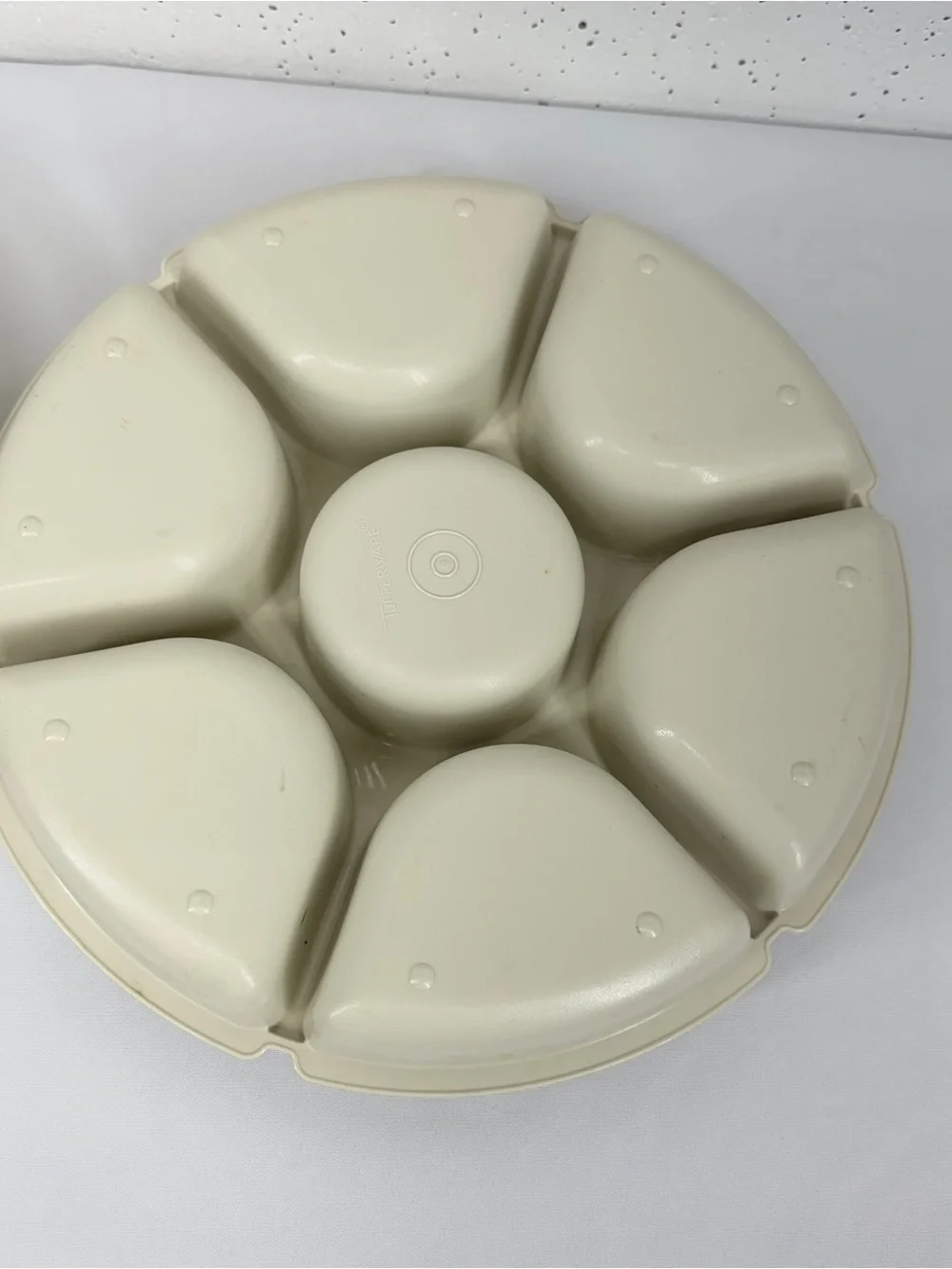 Vintage Tupperware Almond Portable Picnic Serving Center Tray Model 1665